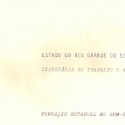 Capa de álbum de fotos da Febem com brasão do Governo do Estado (1972)