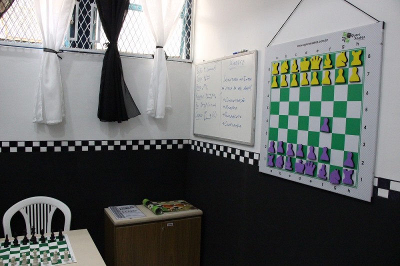 Case POA II inaugura sala para oficina de xadrez - Site FASE