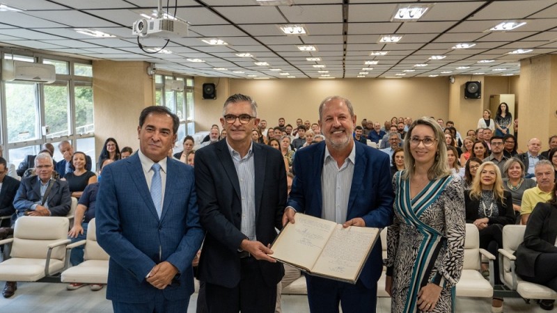 José Stédile é empossado presidente da Fase